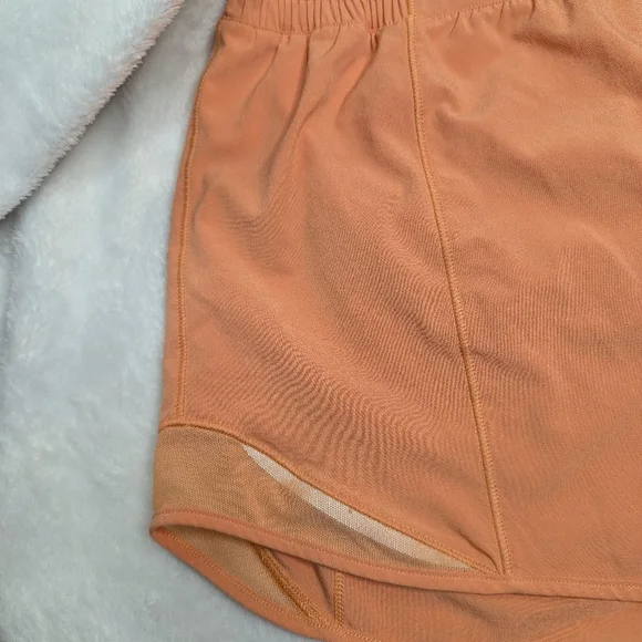 Lululemon Hotty Hot High Rise Shorts Sunny Coral Women’s Size 8 - Picture 4 of 5